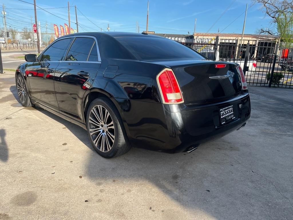 Chrysler 300 S V6 RWD 2013