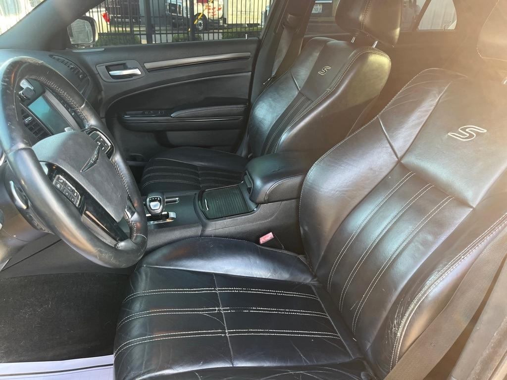 Chrysler 300 S V6 RWD 2013