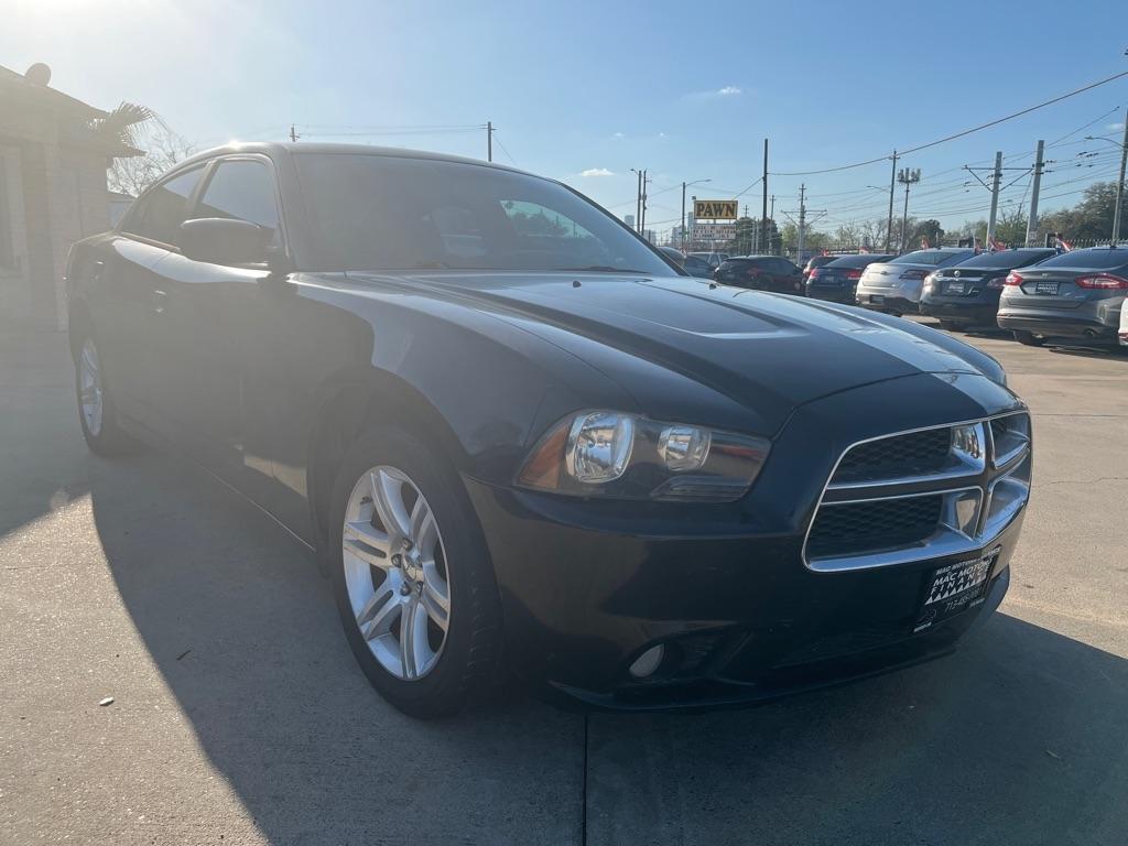 Dodge Charger SE 2011