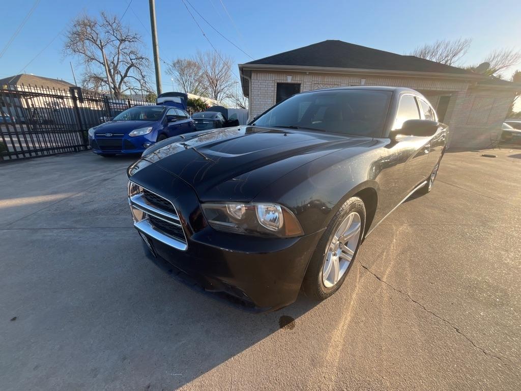 Dodge Charger SE 2011