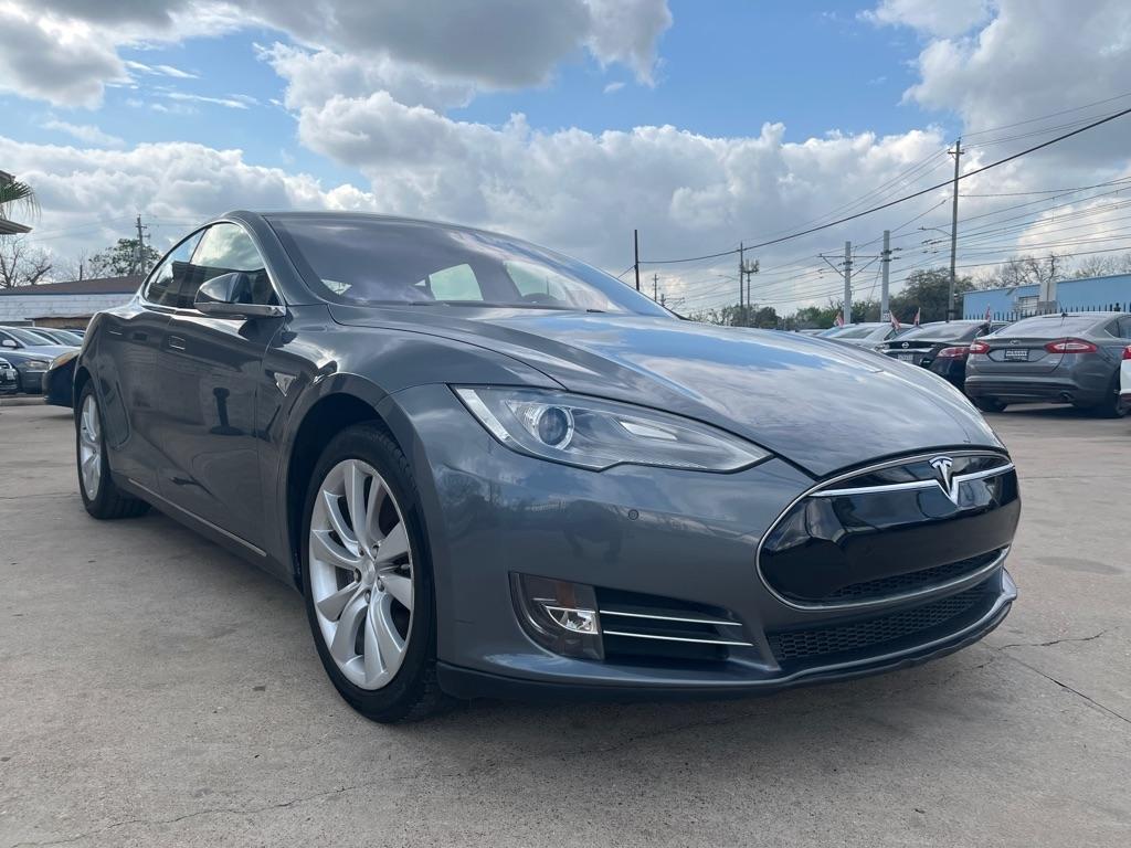 2013 Tesla Model S Signature