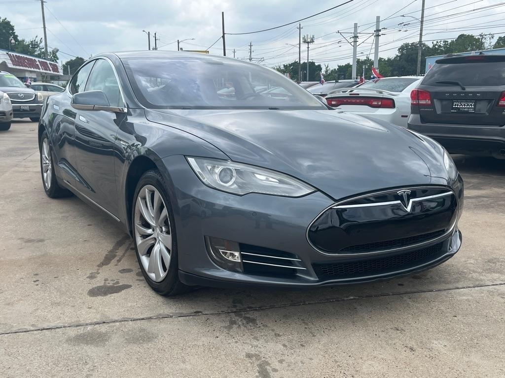 2013 Tesla Model S Signature