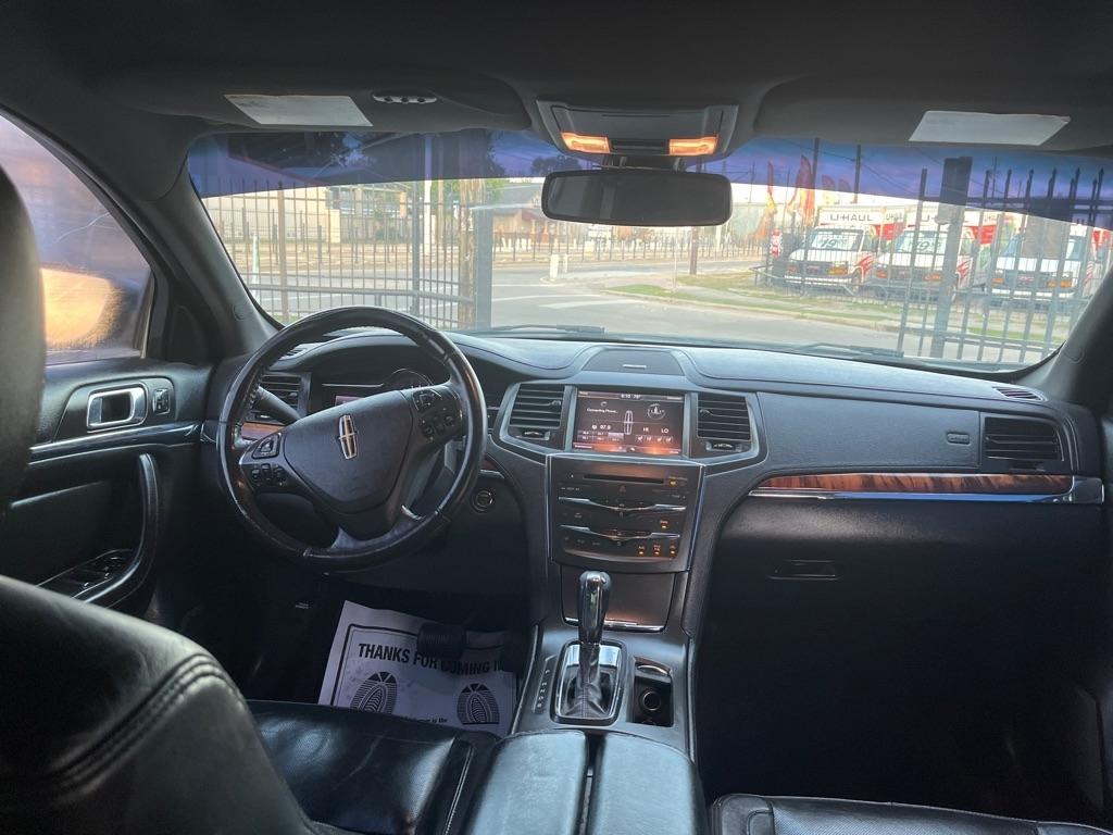 Lincoln MKS FWD 2013