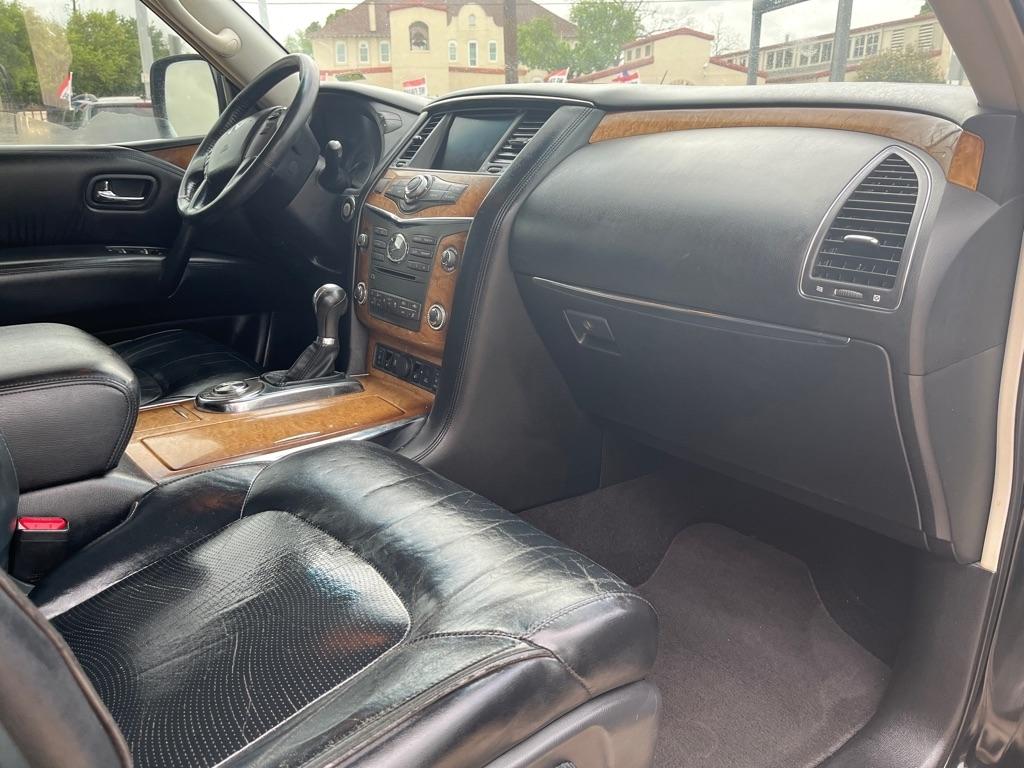 Infiniti QX56 2WD 2013