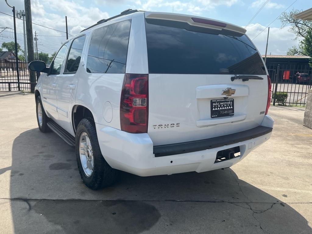 Chevrolet Tahoe LT1 2WD 2009