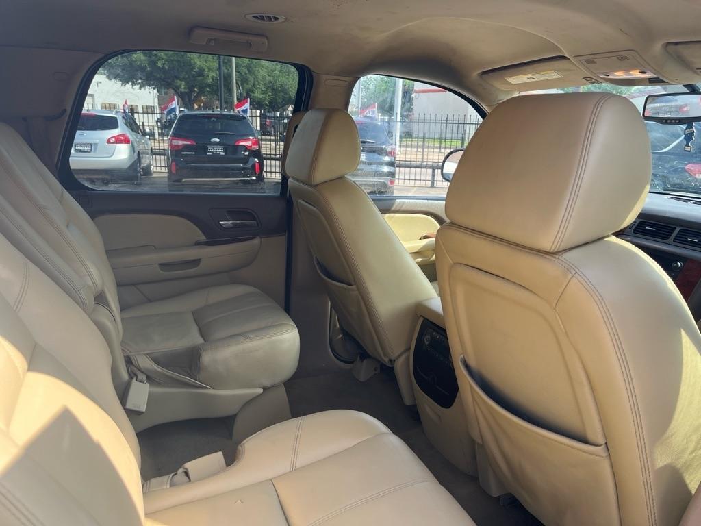 Chevrolet Tahoe LT1 2WD 2009