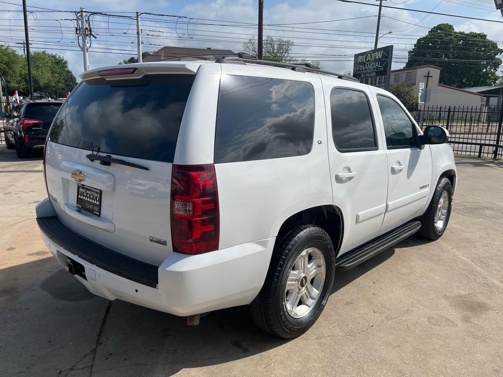 Chevrolet Tahoe LT1 2WD 2009