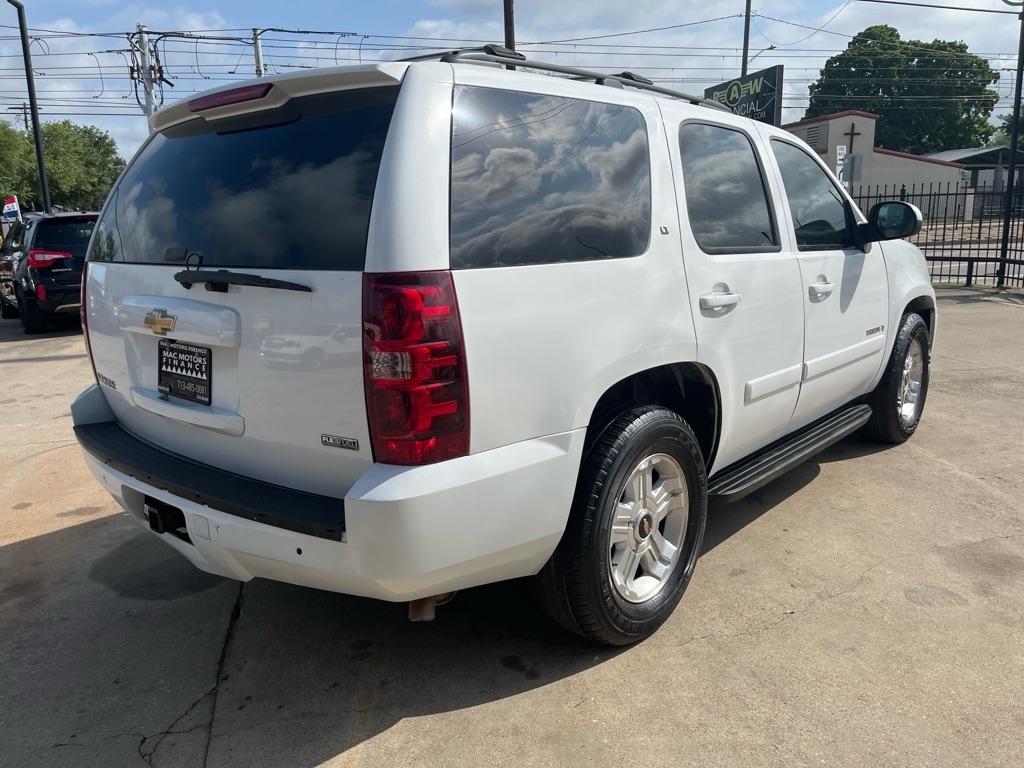 Chevrolet Tahoe LT1 2WD 2009