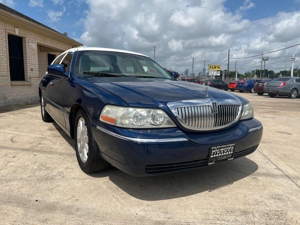 Lincoln Town Car Signature Limited 2008