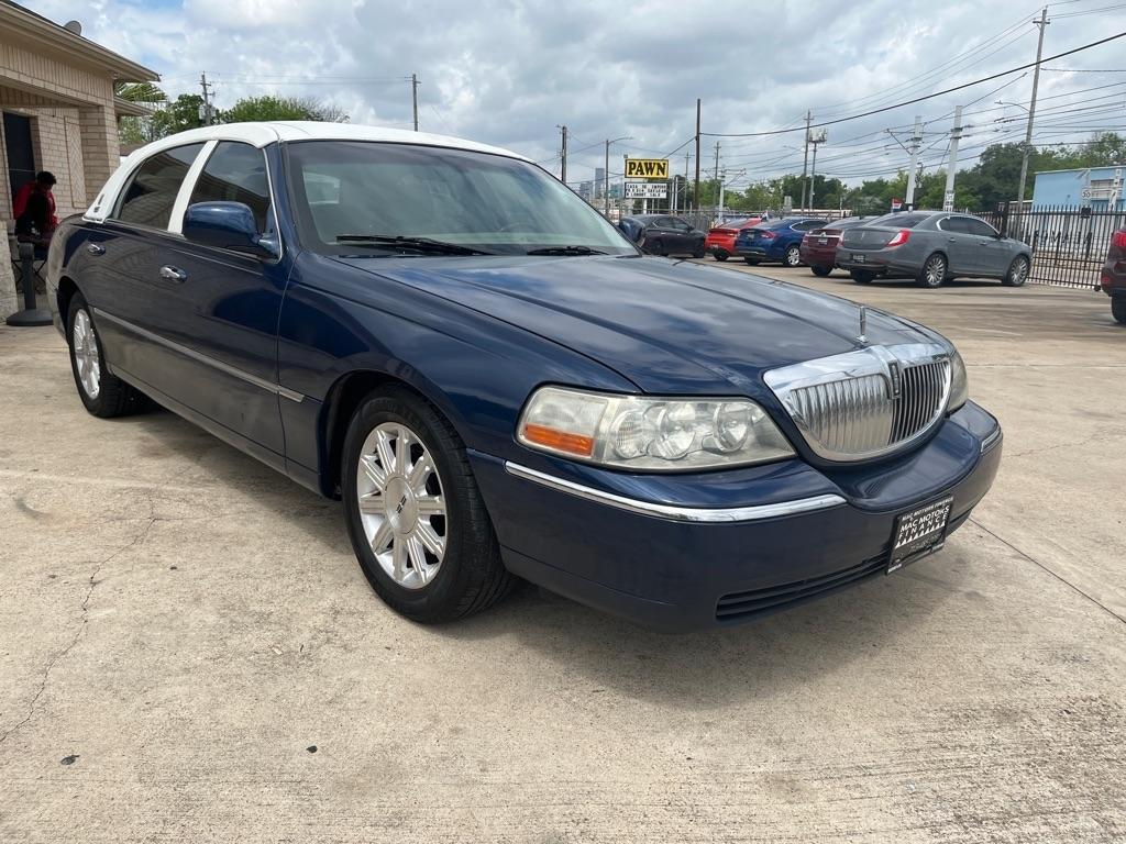 Lincoln Town Car Signature Limited 2008