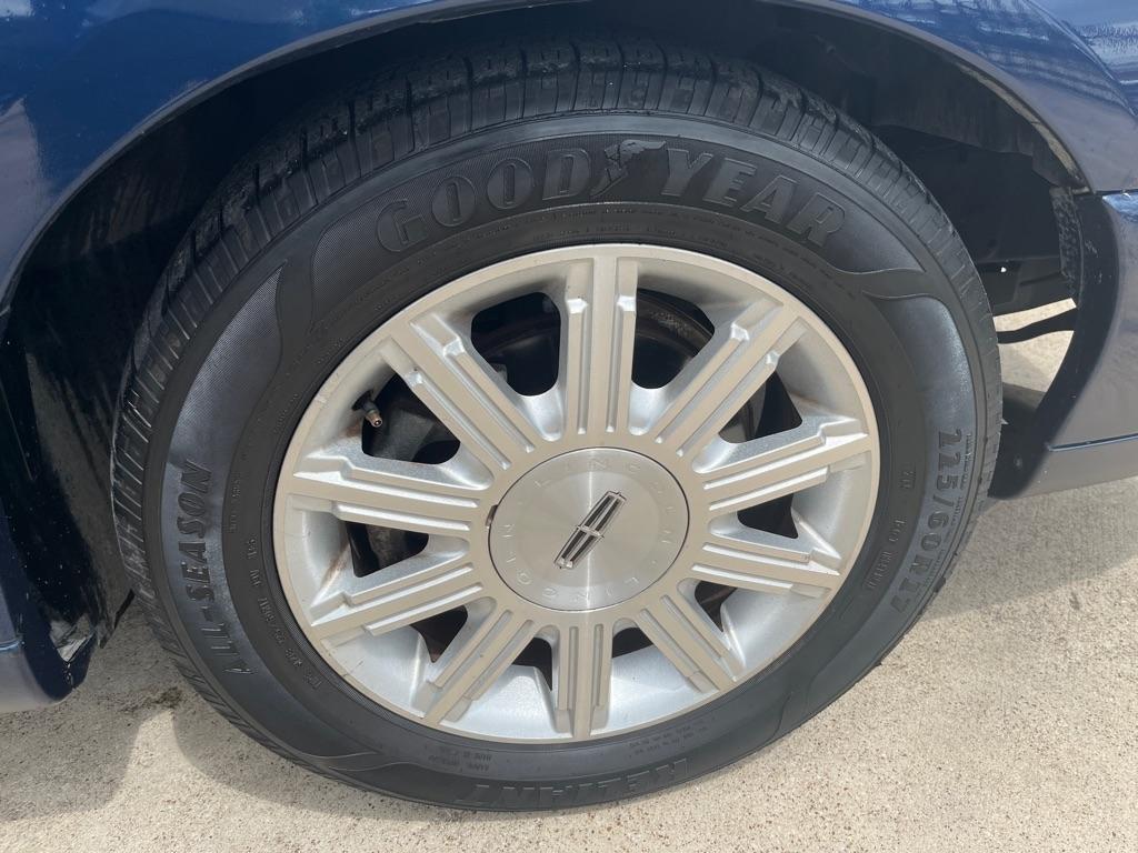 Lincoln Town Car Signature Limited 2008