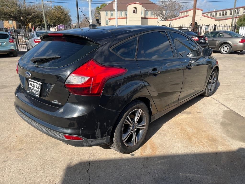 Ford Focus SE Hatch 2014