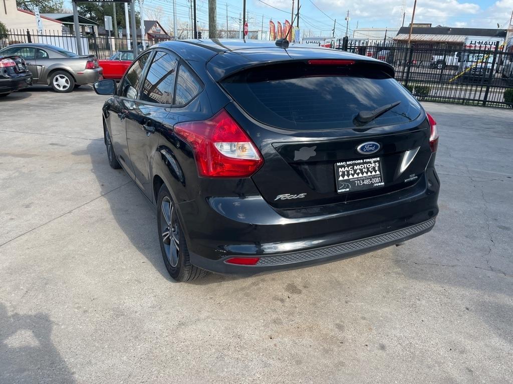 Ford Focus SE Hatch 2014