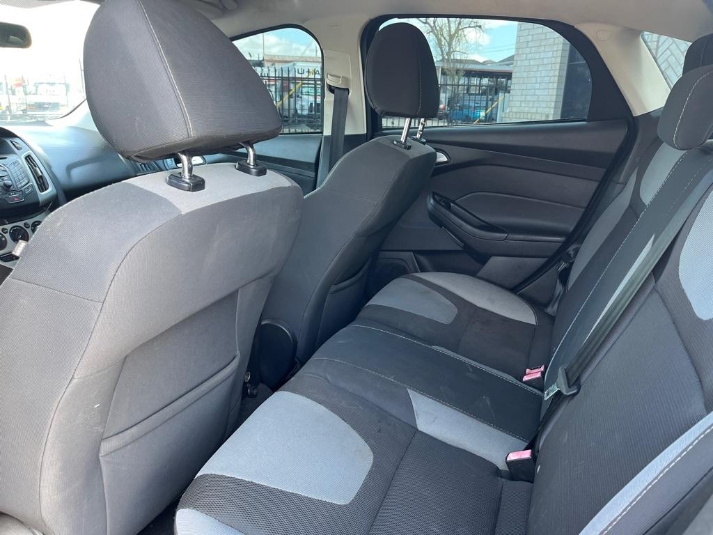 Ford Focus SE Hatch 2014