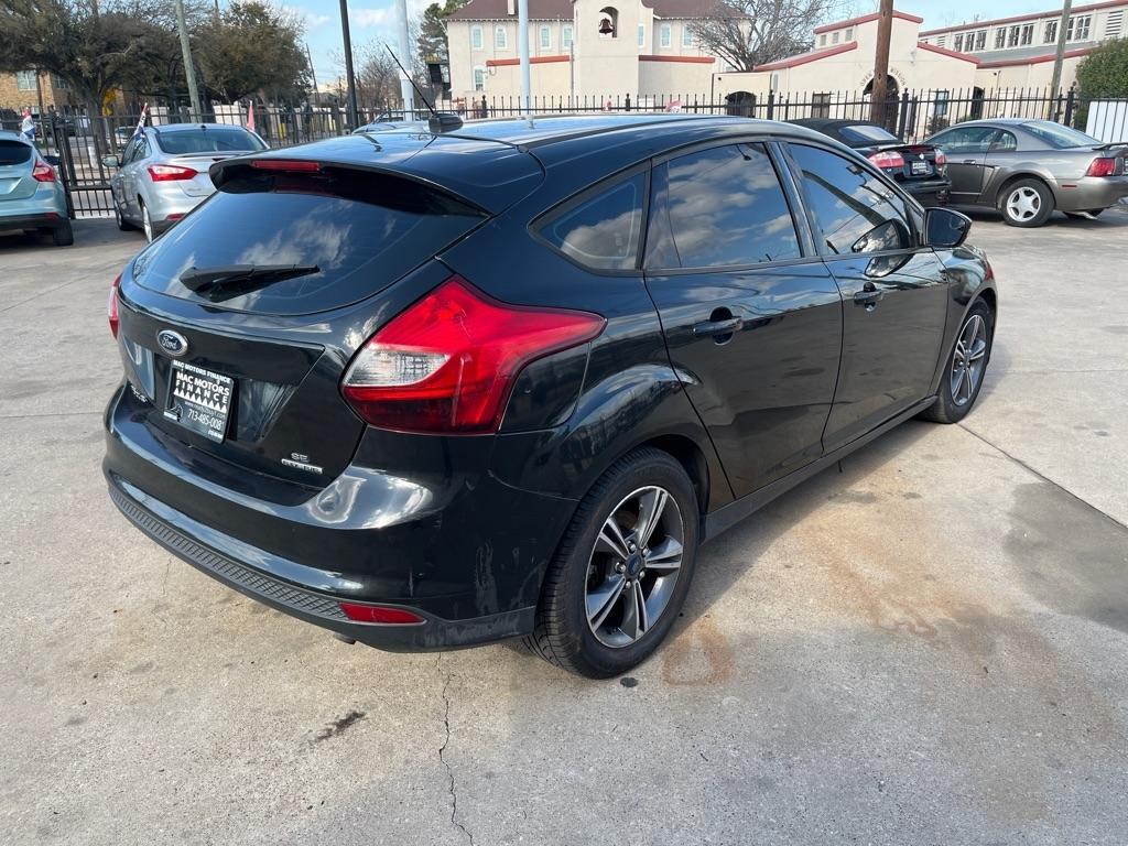 Ford Focus SE Hatch 2014