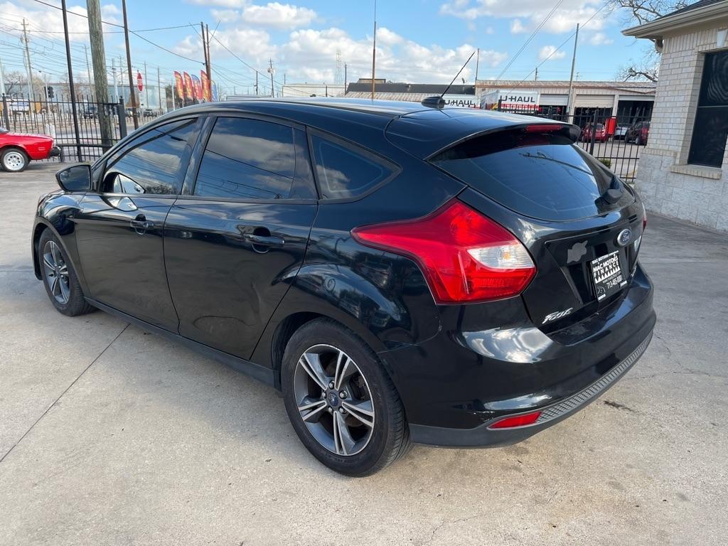 Ford Focus SE Hatch 2014