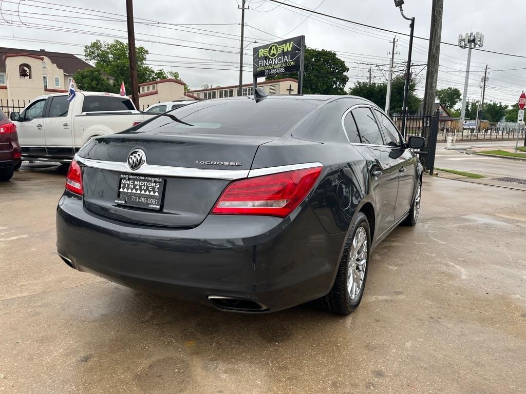 Buick LaCrosse Base 2015