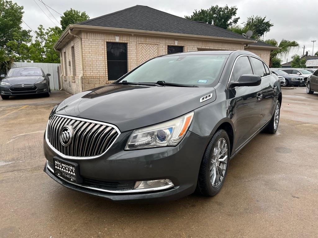 Buick LaCrosse Base 2015