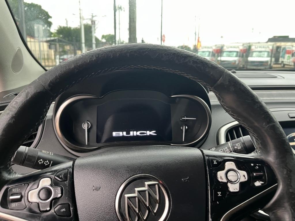 Buick LaCrosse Base 2015