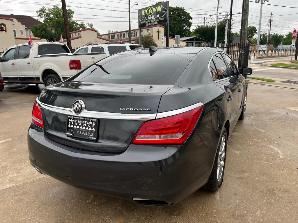 Buick LaCrosse Base 2015