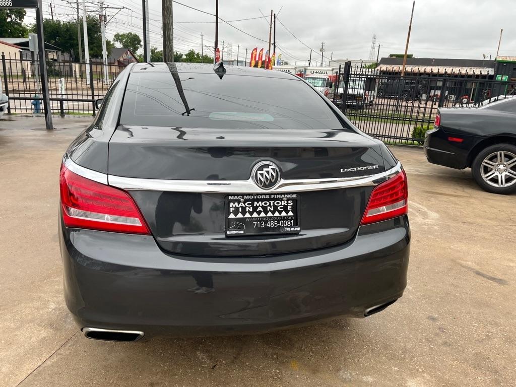 Buick LaCrosse Base 2015