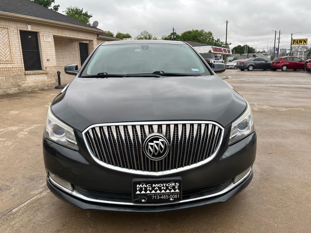 Buick LaCrosse Base 2015