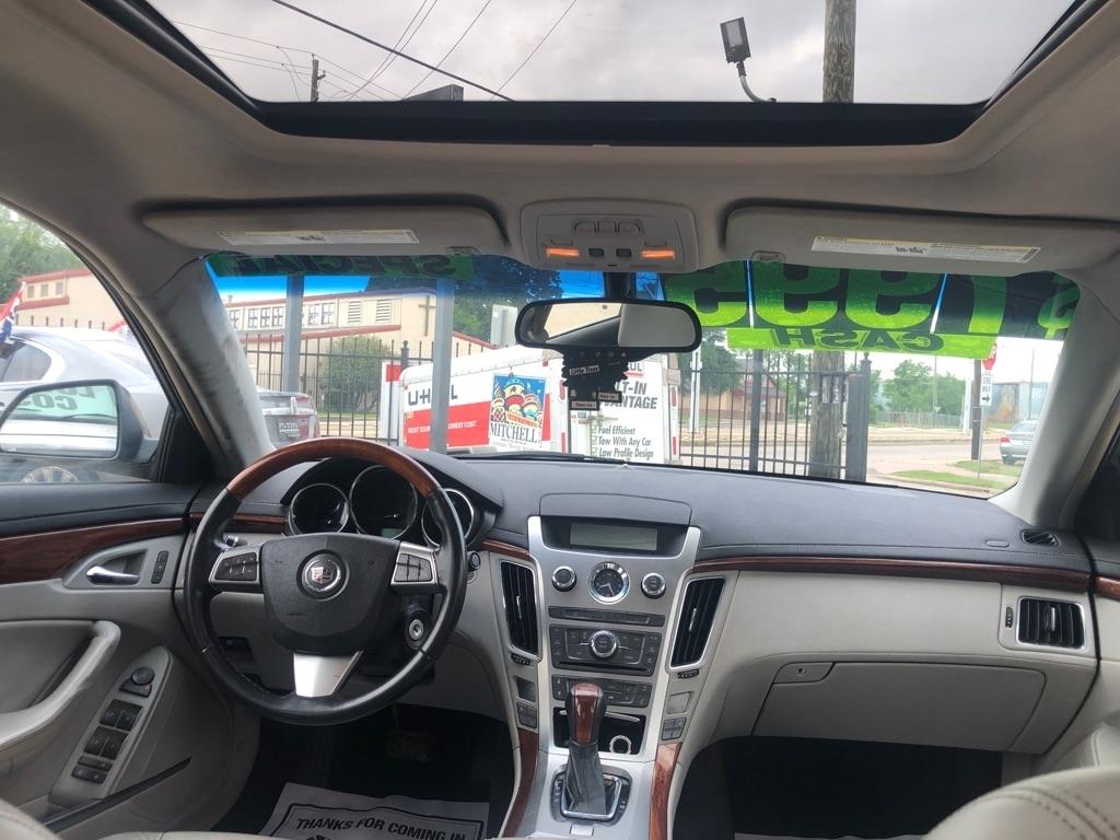 Cadillac CTS 3.0L Luxury 2010