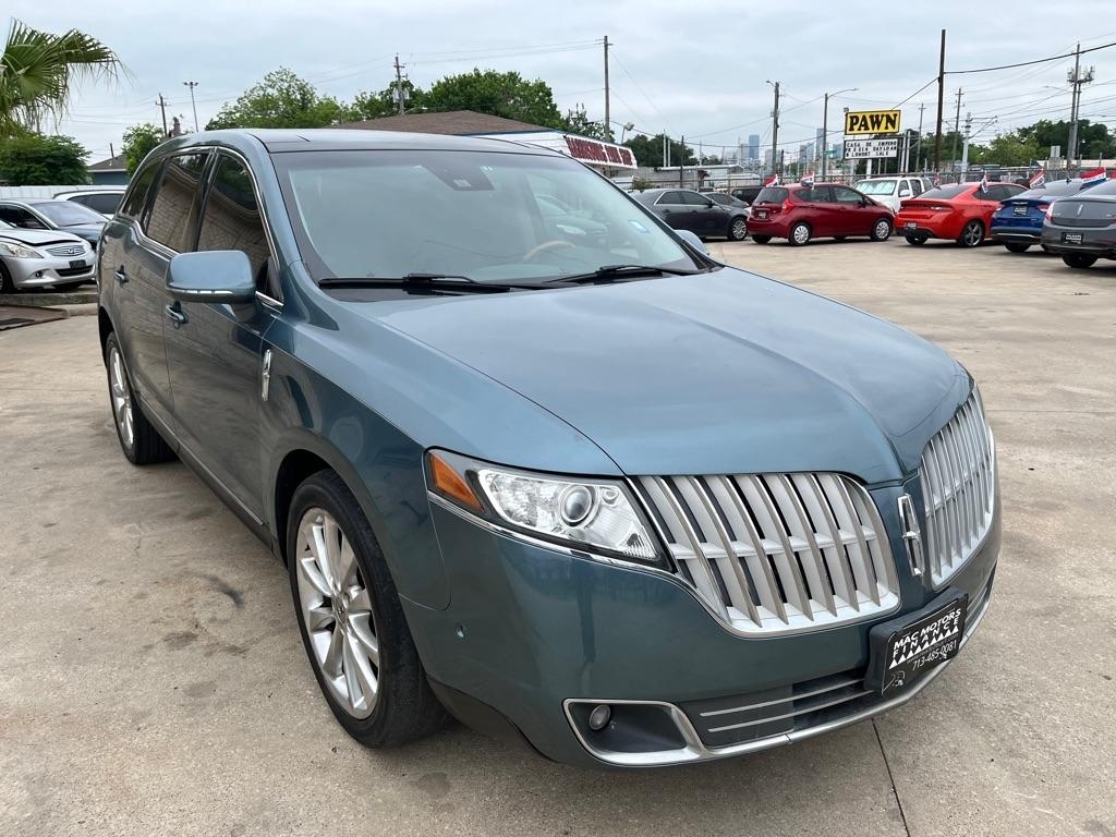Lincoln MKT  2010