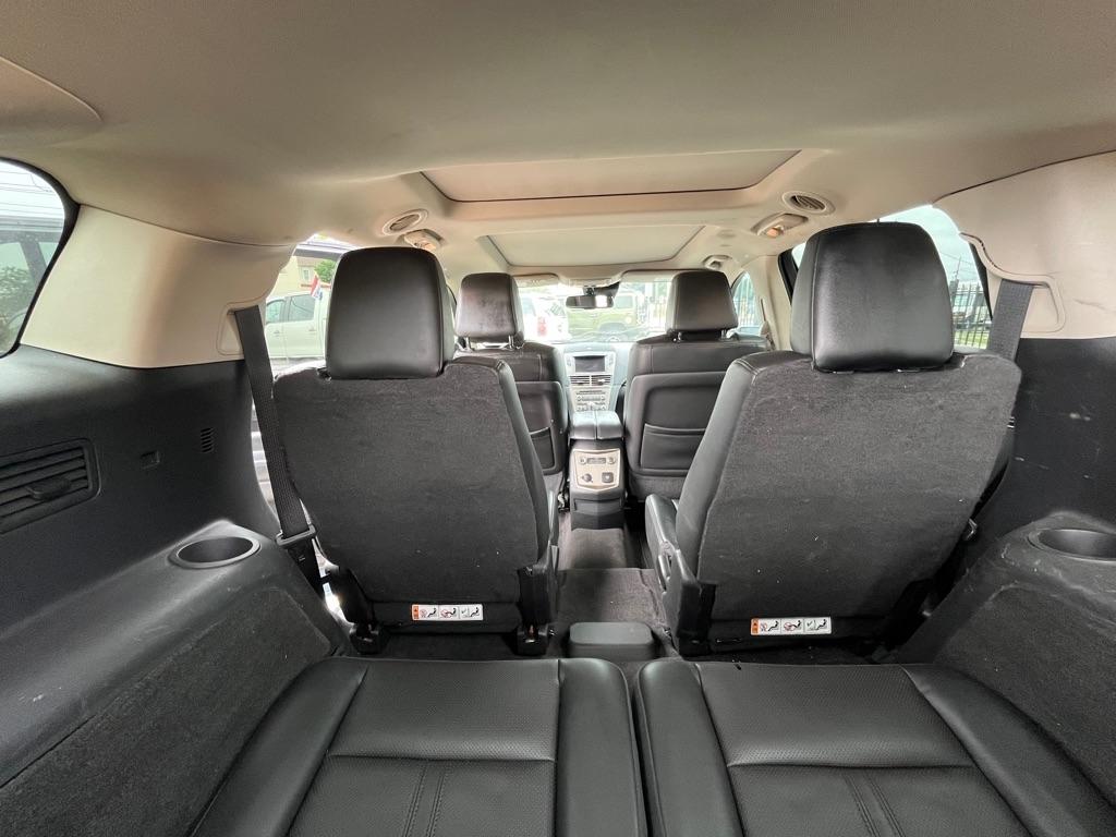Lincoln MKT  2010