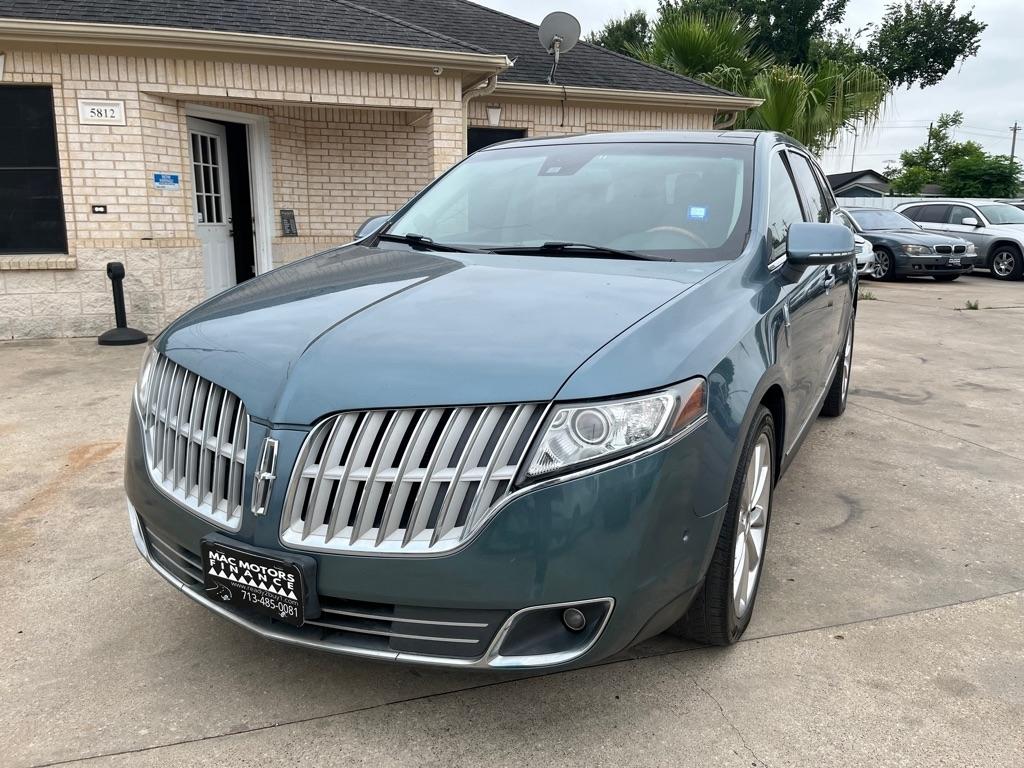 Lincoln MKT  2010