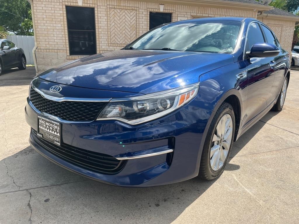 Kia Optima  2017
