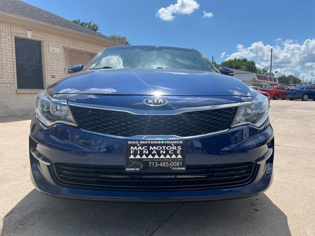 Kia Optima  2017