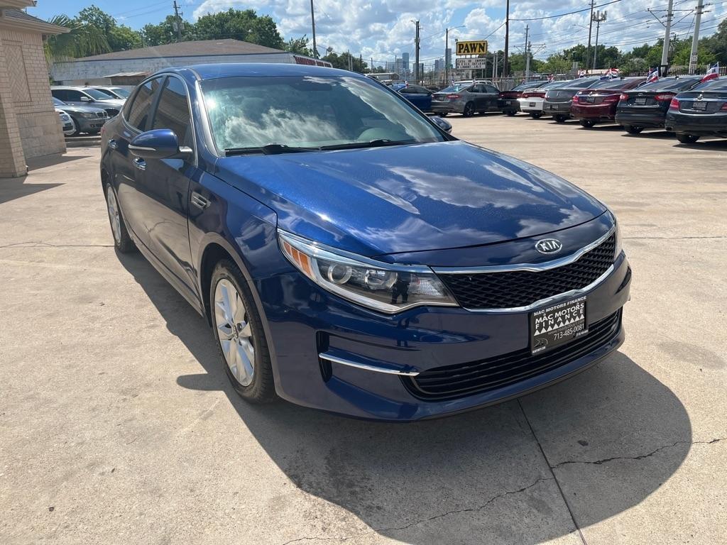 Kia Optima  2017