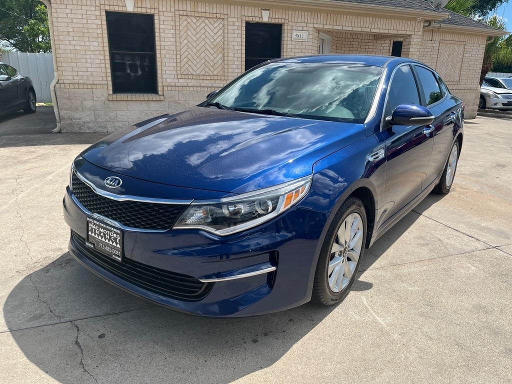 Kia Optima  2017
