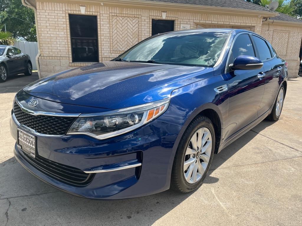 Kia Optima  2017