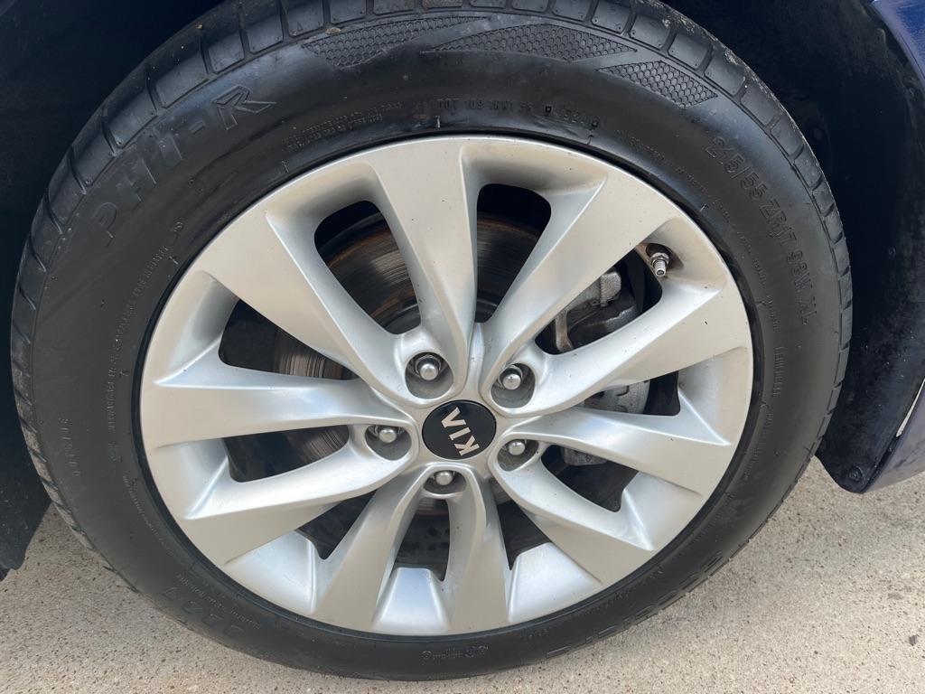 Kia Optima  2017