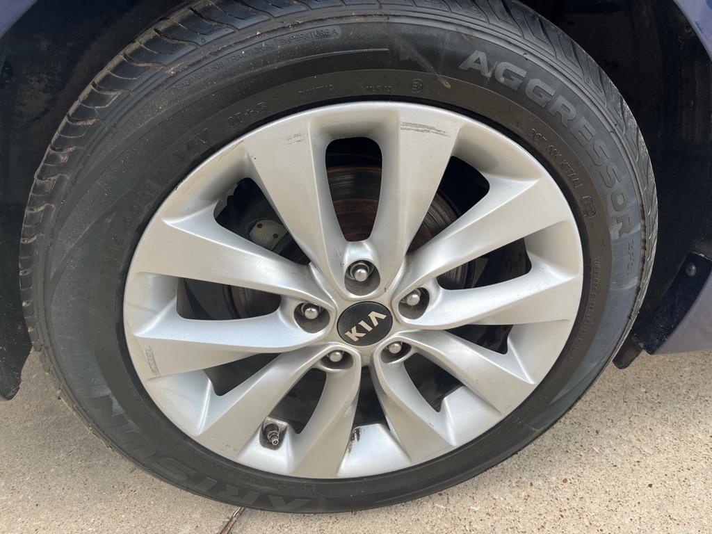 Kia Optima  2017