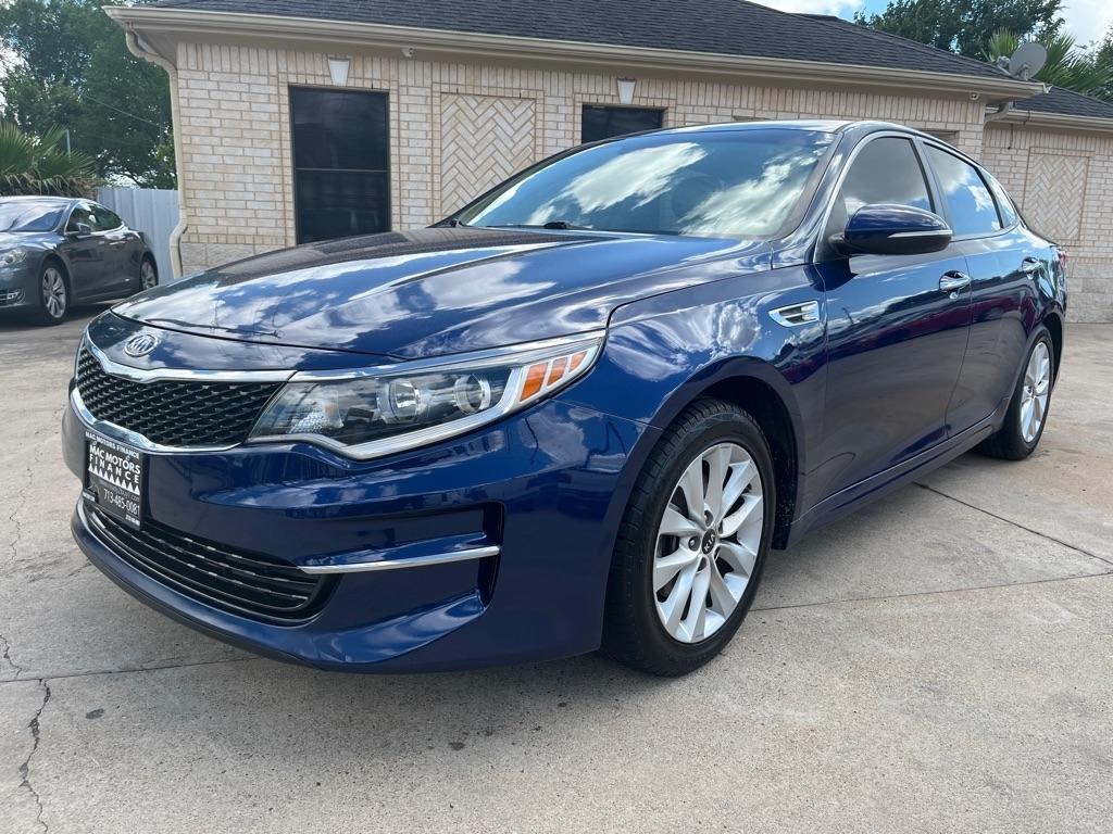 Kia Optima  2017
