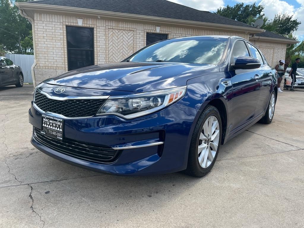 Kia Optima  2017