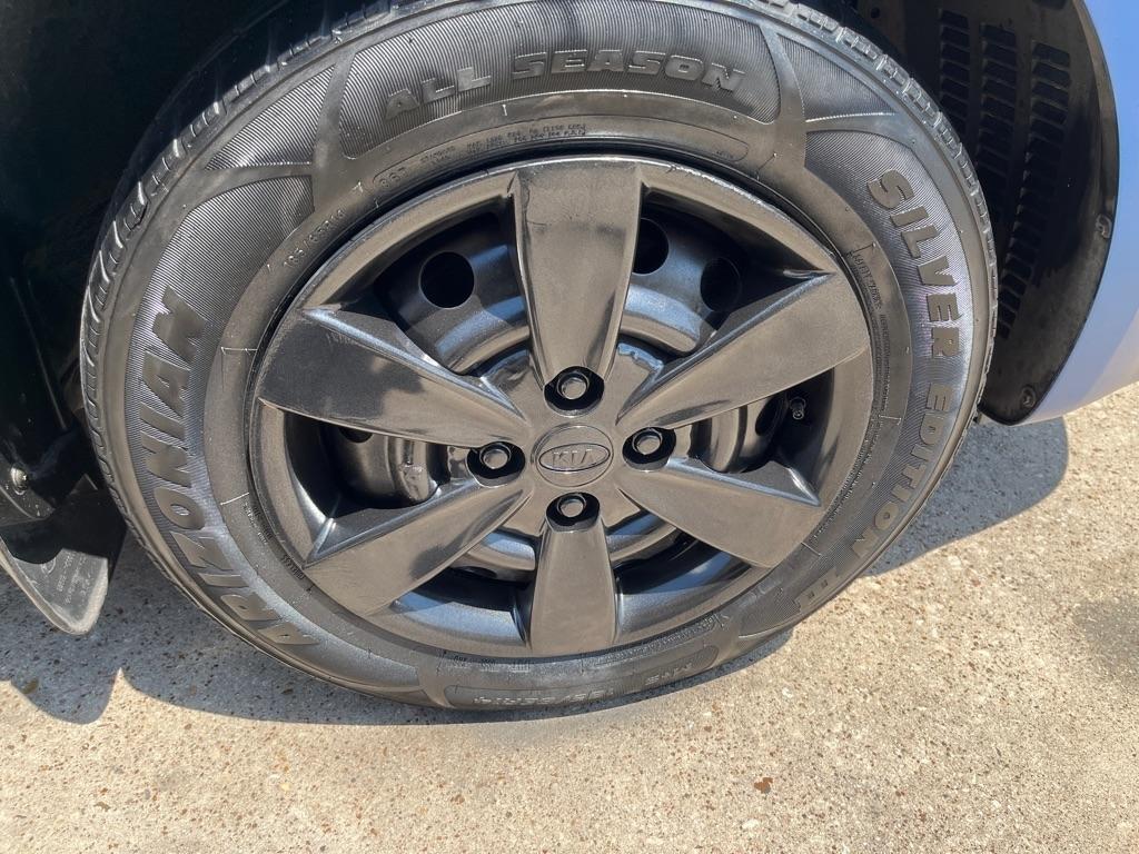Kia Rio Base 2008