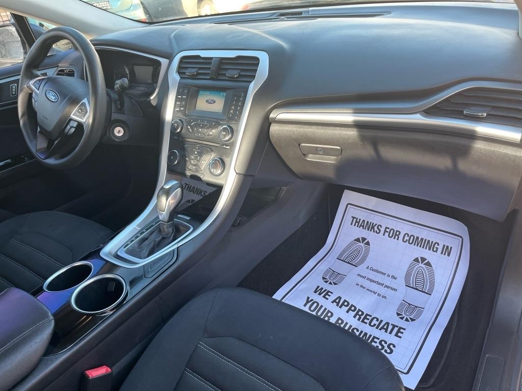 Ford Fusion SE 2013