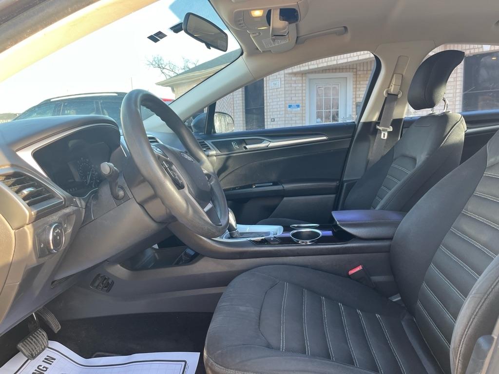 Ford Fusion SE 2013