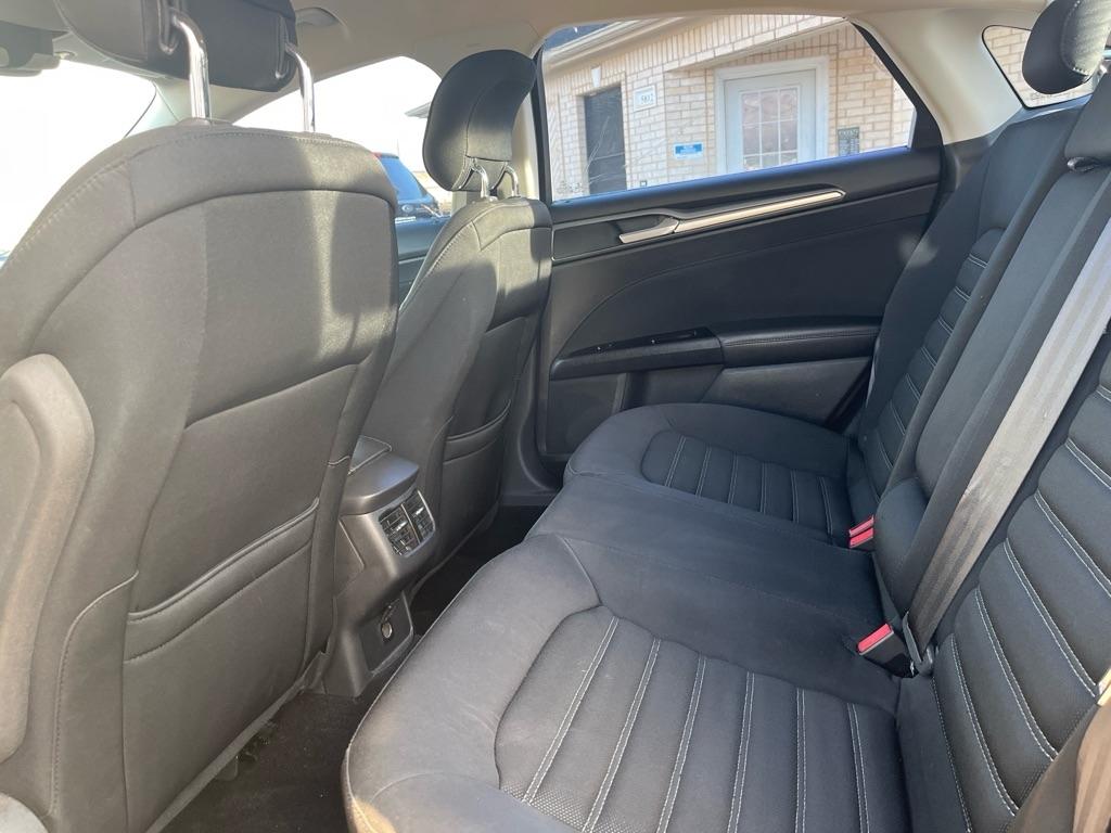 Ford Fusion SE 2013