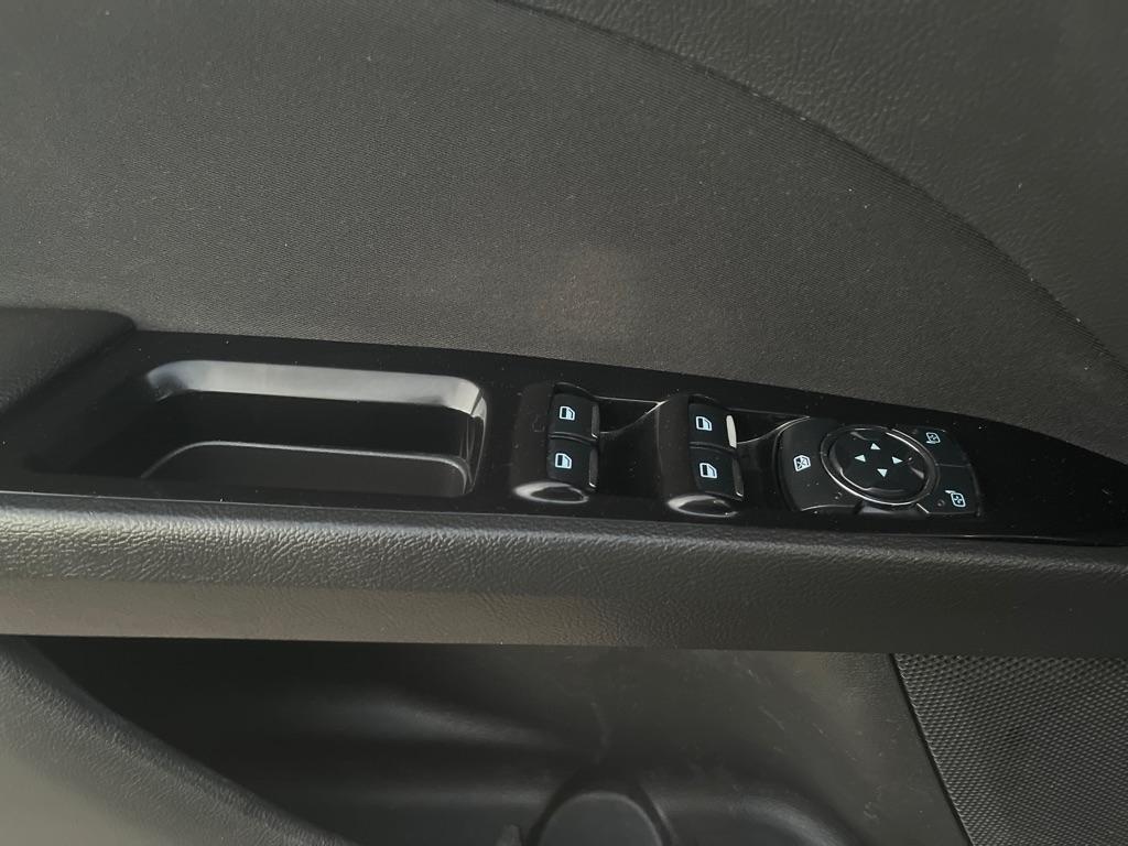 Ford Fusion SE 2013