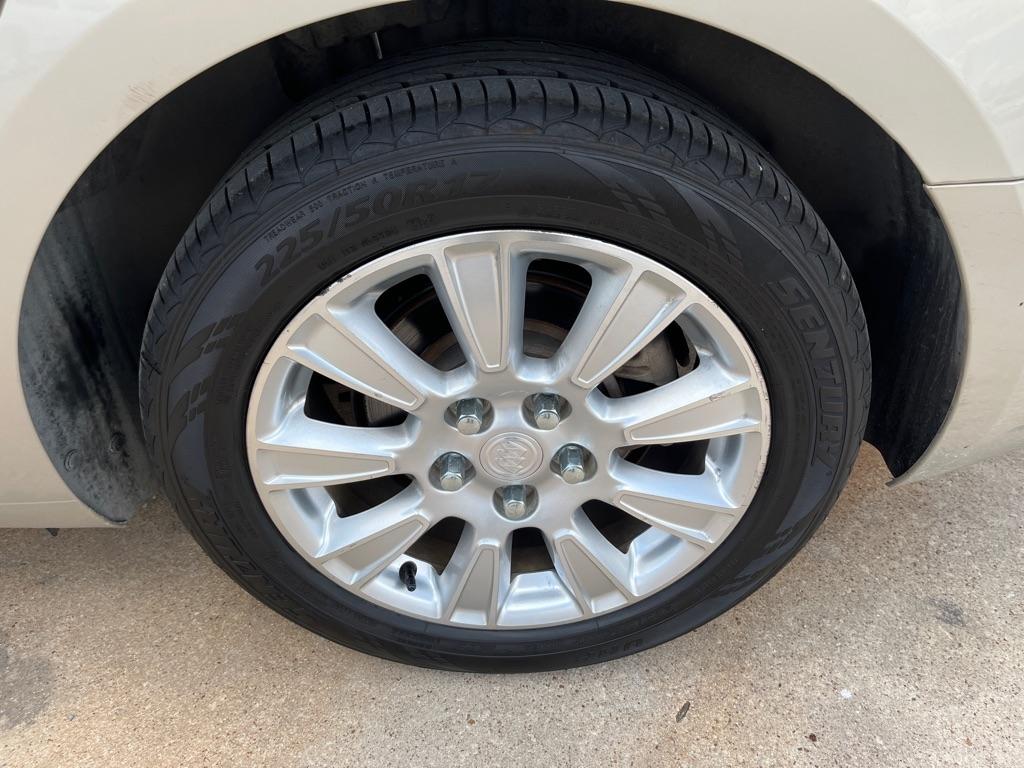 Buick LaCrosse Leather Package 2012