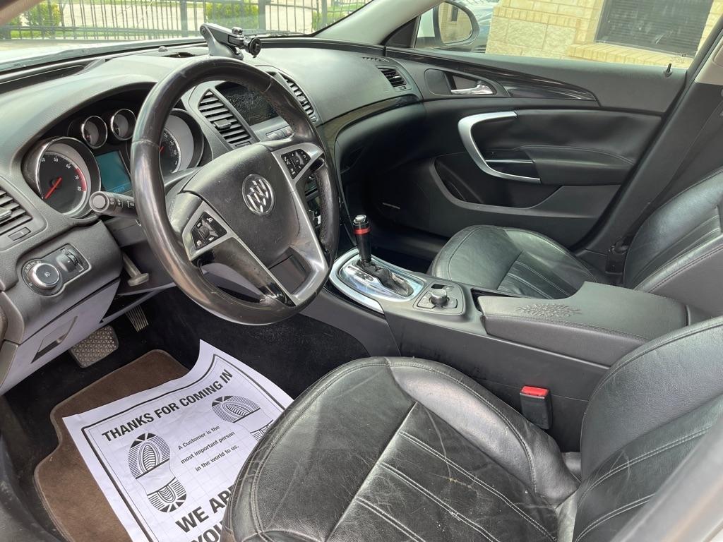 Buick Regal CXL Turbo - 4XT 2011