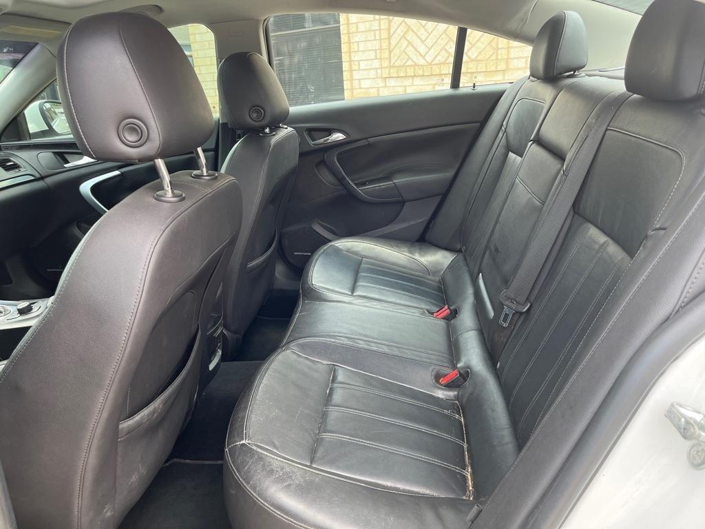 Buick Regal CXL Turbo - 4XT 2011