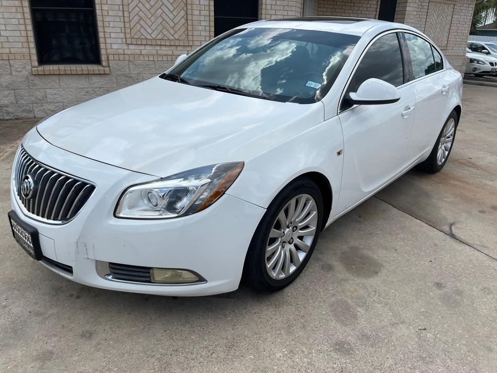 Buick Regal CXL Turbo - 4XT 2011