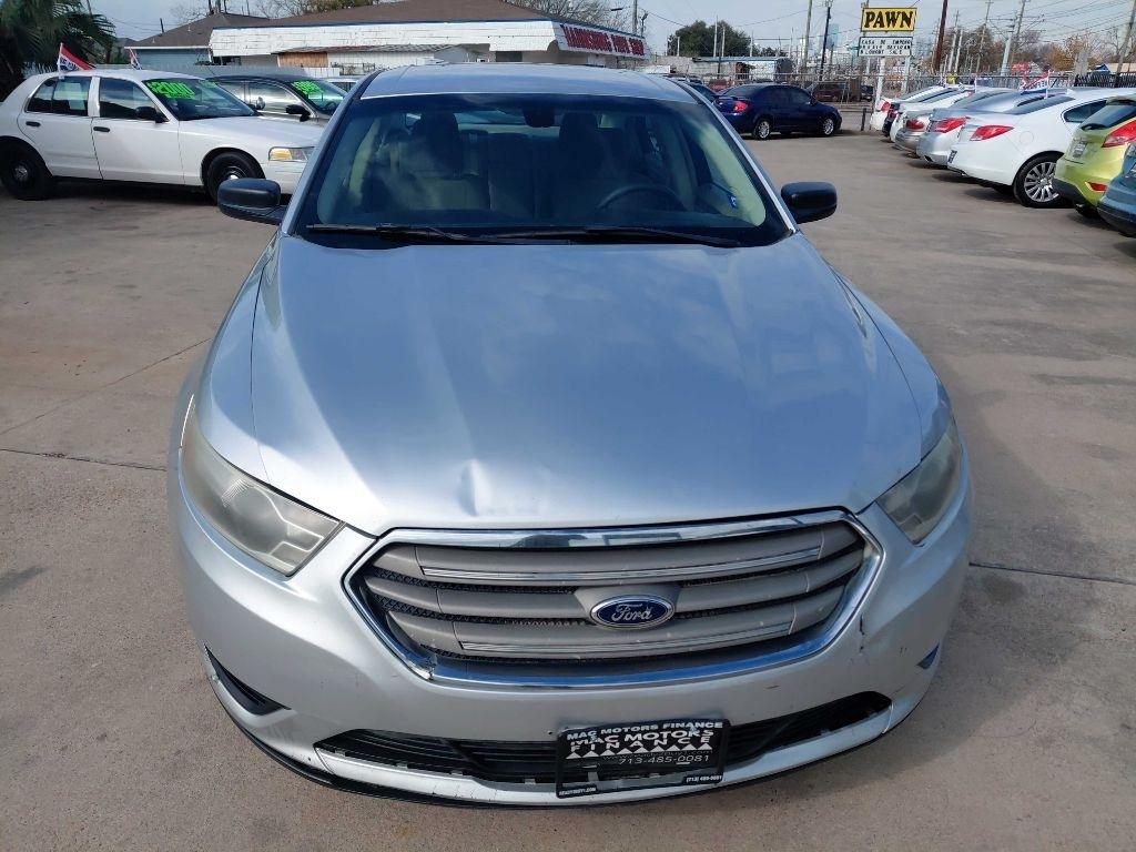 Ford Taurus SE FWD 2014
