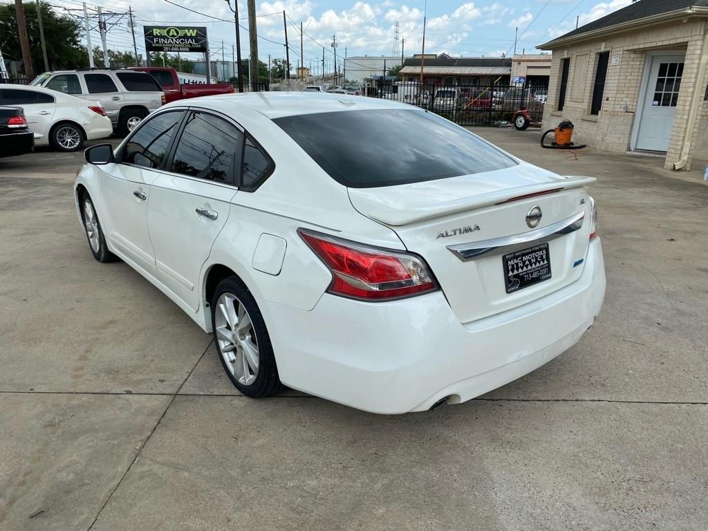 Nissan Altima 2.5 2014